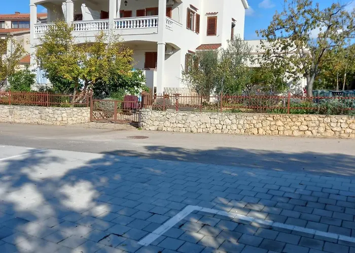 Apartment Padrenostro Zadar